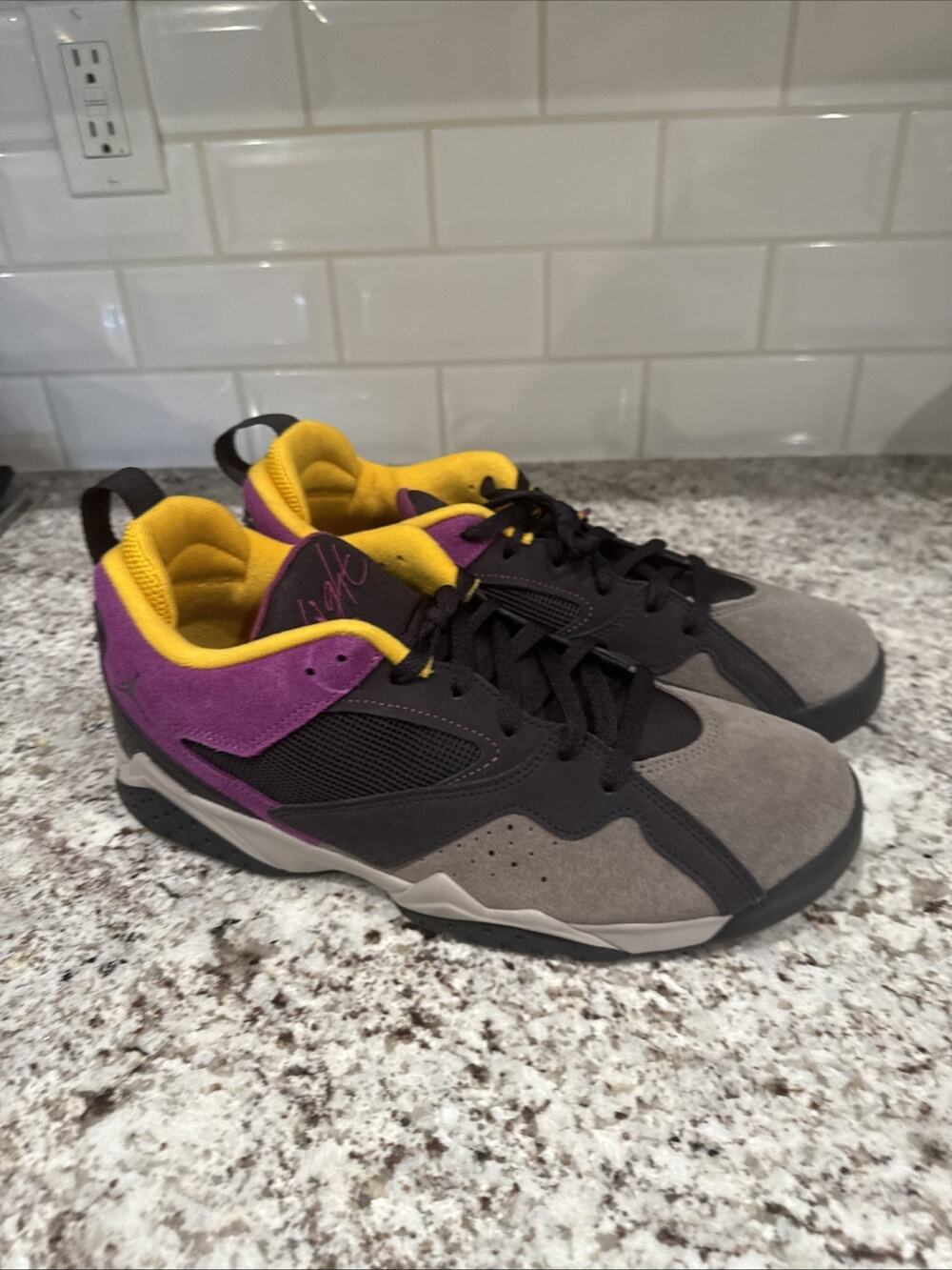 Jordan MVP 92 (Oil Grey / Viotech) HQ3950-005 Size 12